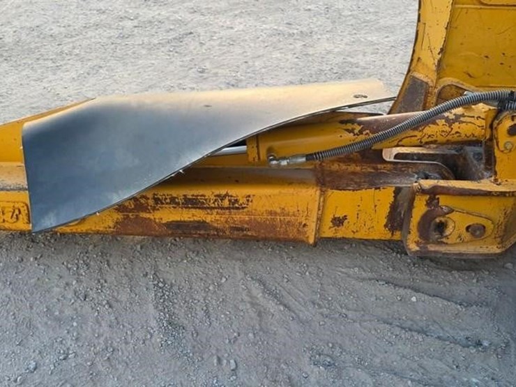 2017-caterpillar-d5k2-xl-image-11