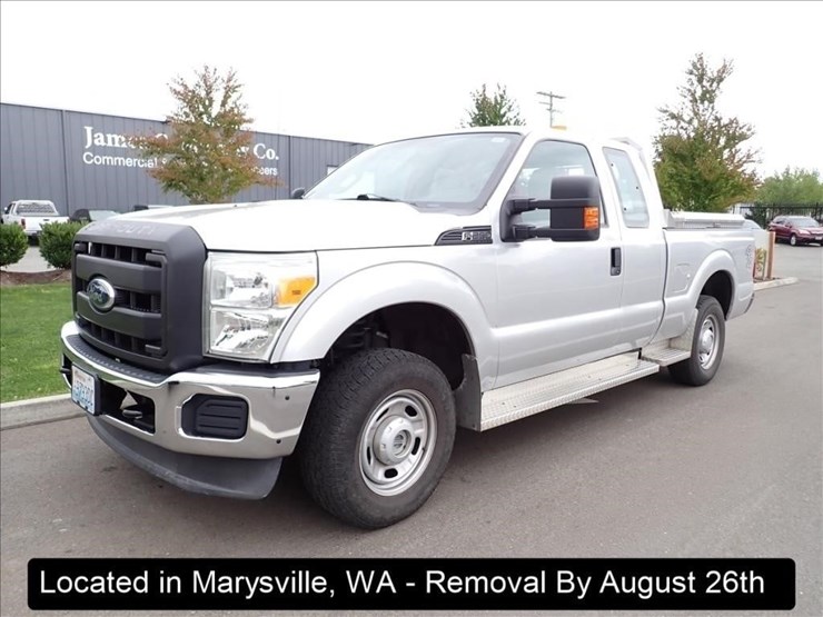2011-ford-f250-xl-image-1