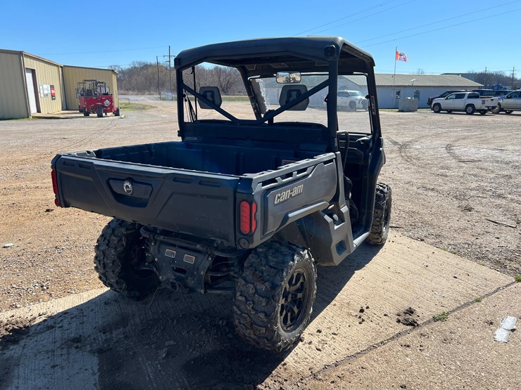 can-am-defender-image-5