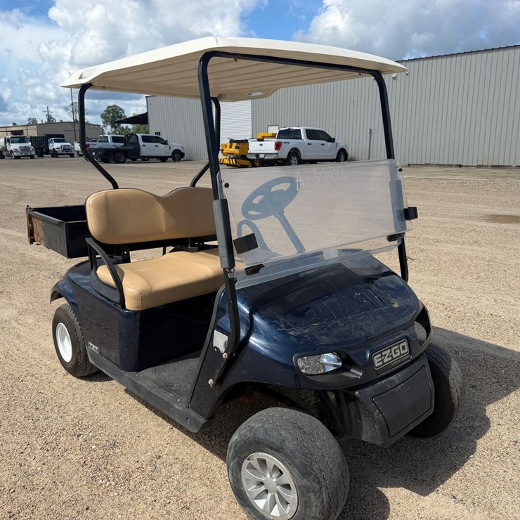 #76 • 2020 EZGO TXT GOLFCART