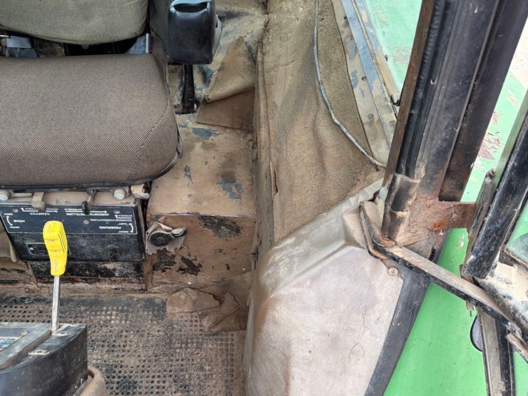 john-deere-4760-image-30