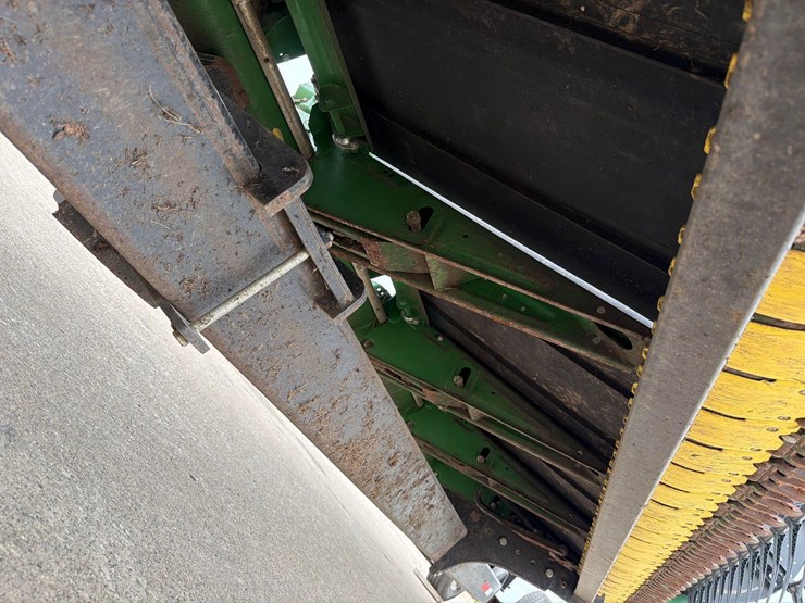 john-deere-645fd-image-40