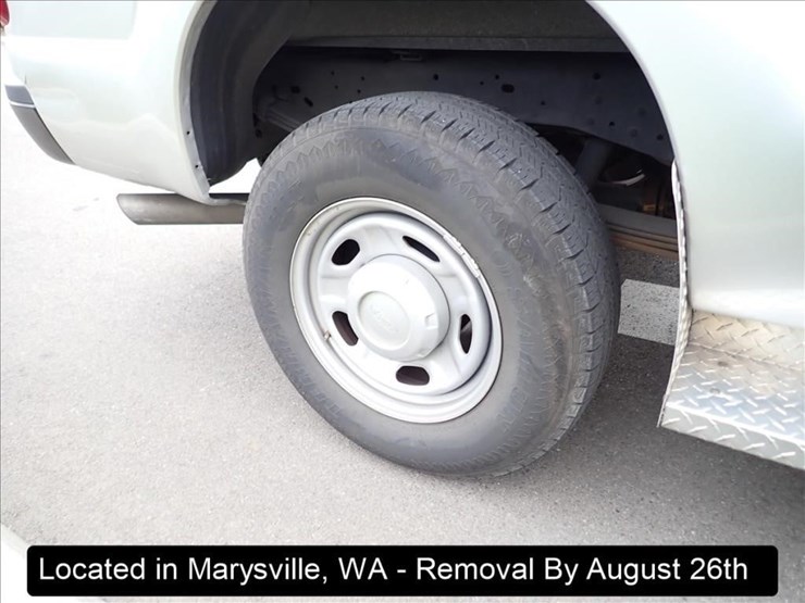 2011-ford-f250-xl-image-23