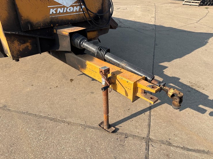 kuhn-knight-8124-image-18