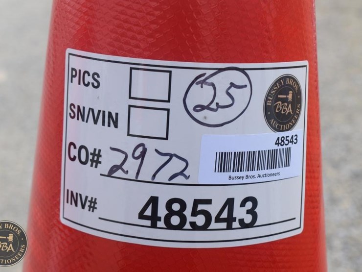 safety-cones-48543-image-2