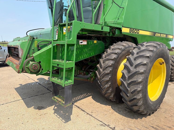 1991-john-deere-9600-image-38