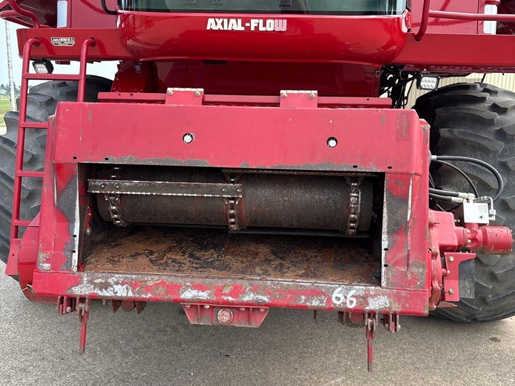 2005-case-ih-2377-image-30