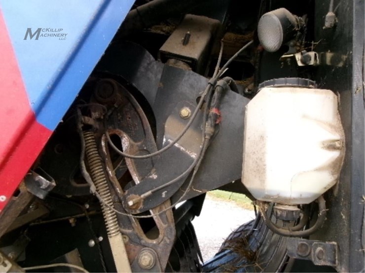 new-holland-big-baler-340-image-32