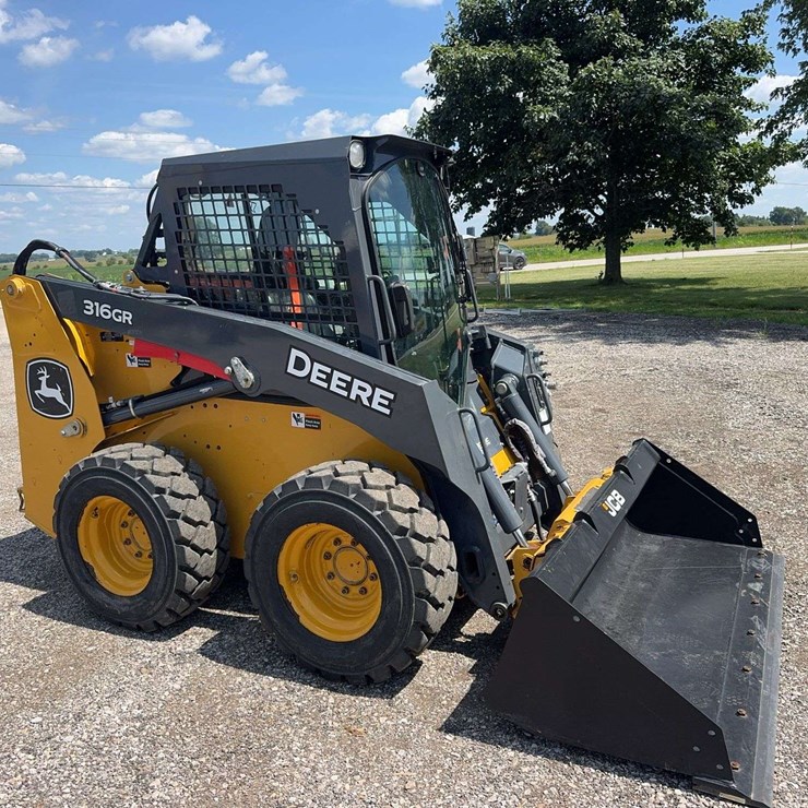 2024 DEERE 316GR