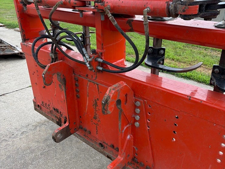 jrb-416-mount-bale-accumulator-image-18