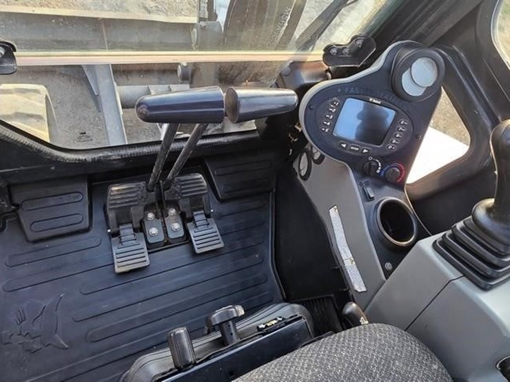 2019-bobcat-e55-image-64