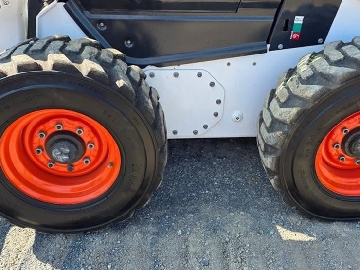 2020-bobcat-s76-image-26