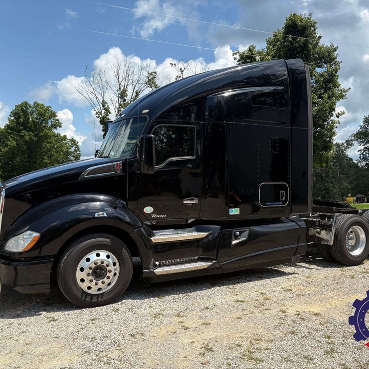 2016 KENWORTH T680