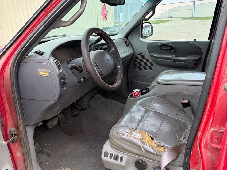 2001-ford-f150-image-31