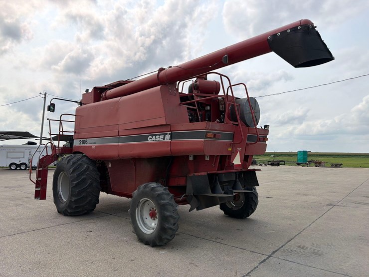 case-ih-2166-image-5