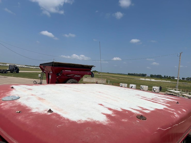case-ih-7130-image-43