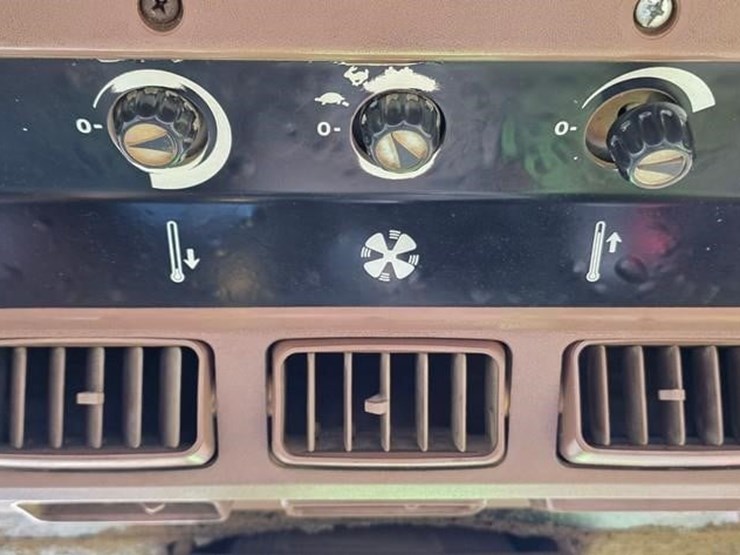john-deere-4850-image-62
