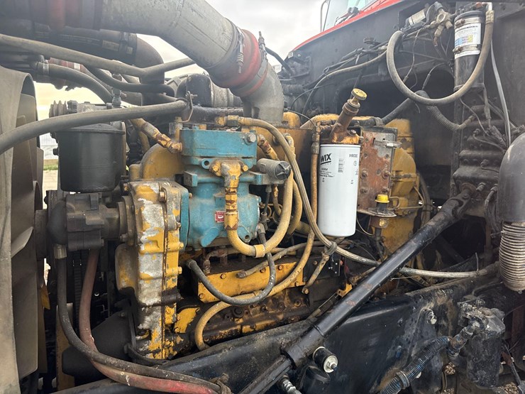 1991-peterbilt-grain-truck-image-26