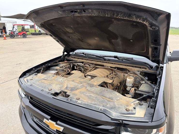 2018-chevrolet-1500-image-42