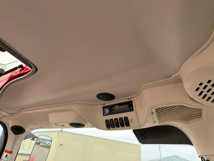 2015-mccormick-x6.430-image-52