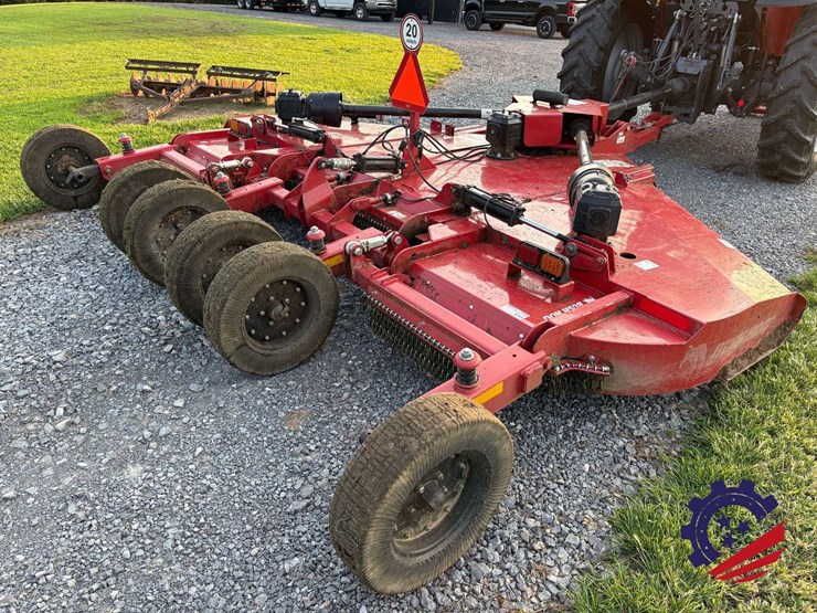 2024-bush-hog-2215-image-3