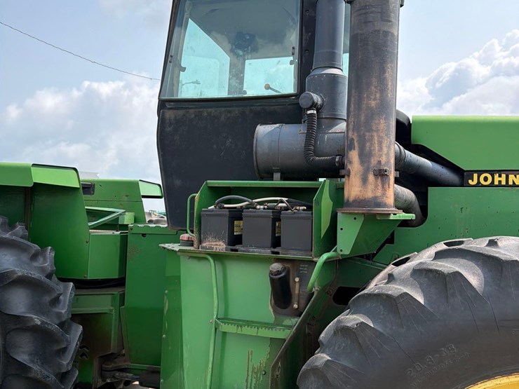 john-deere-8560-image-14