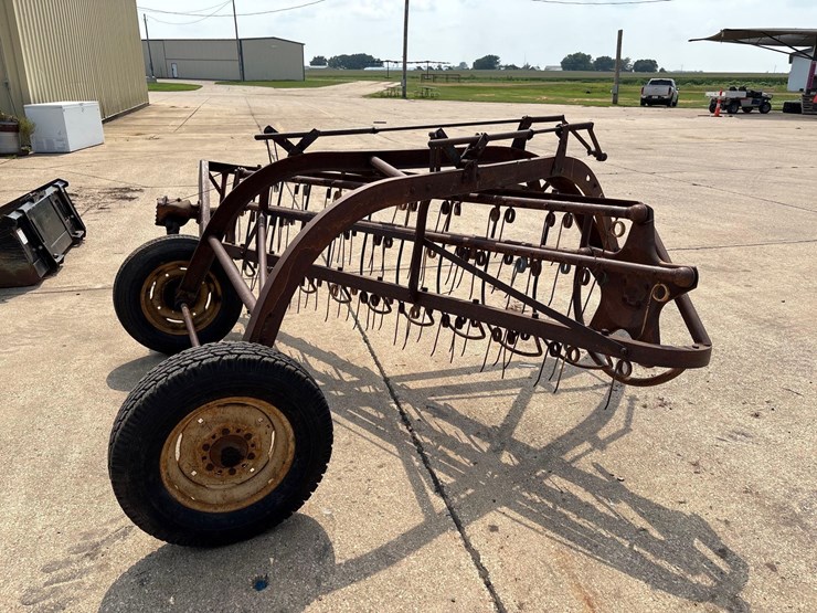 new-holland-55-image-3
