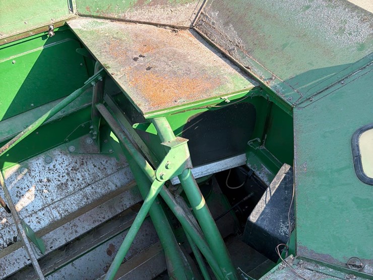 john-deere-9500-image-68