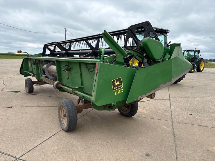 john-deere-920-image-3