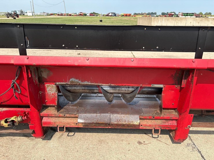 case-ih-1063-image-14