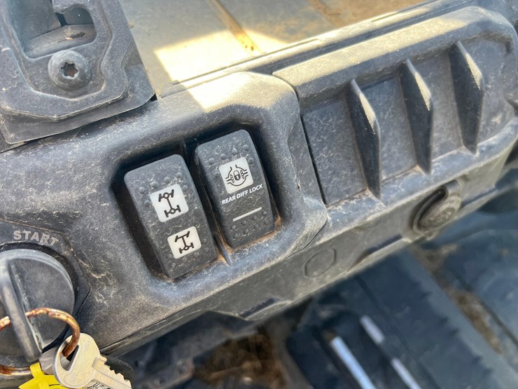can-am-defender-image-26