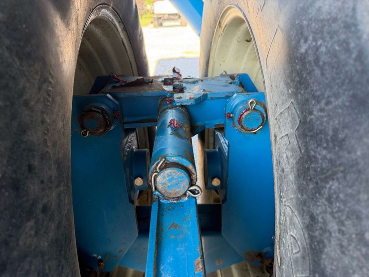 2002-kinze-1050-image-18
