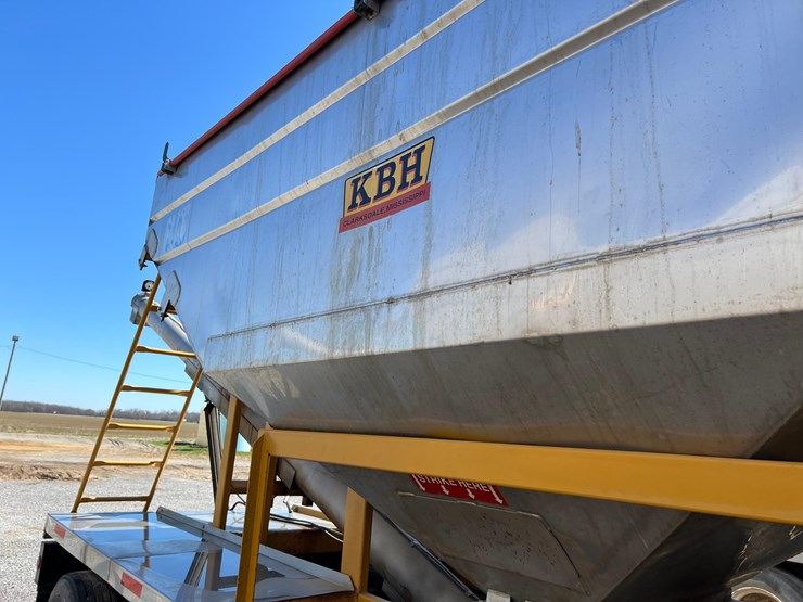 kbh-tender-trailer-refurbished-image-4