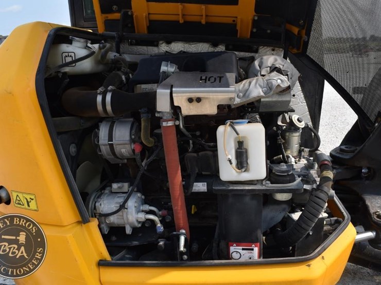 2024-jcb-50z-1-image-31