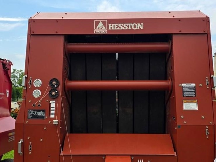 hesston-846a-image-20