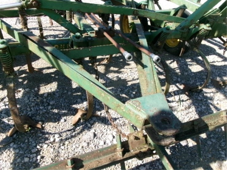 john-deere-1000-image-11