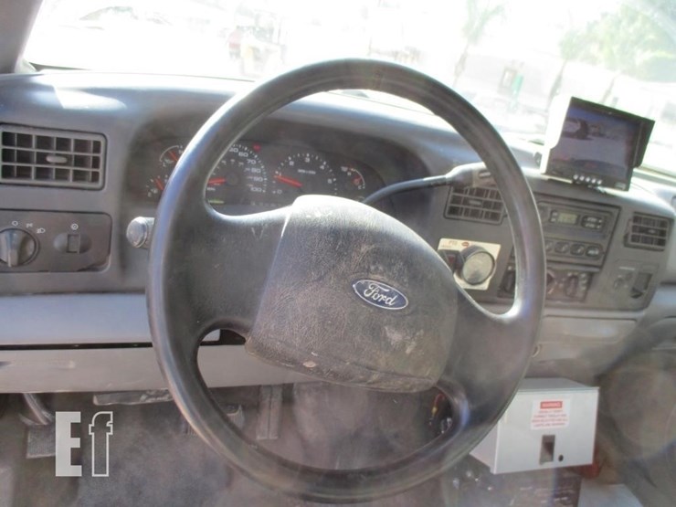 2003-ford-f450-image-11