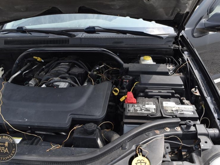2009-jeep-grand-cherokee-limited-image-29