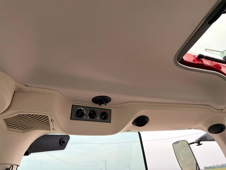2015-mccormick-x6.430-image-54