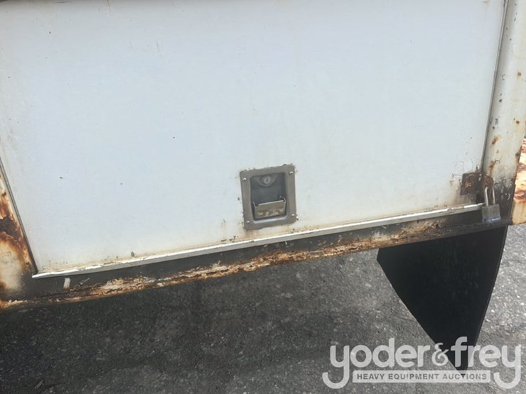 2000-sterling-lt9500-image-36