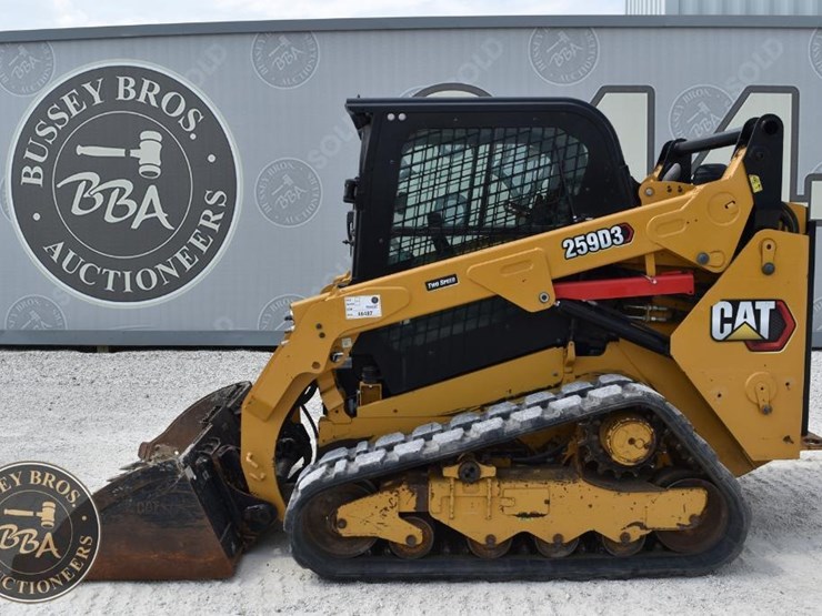 2021-caterpillar-259d3-image-2