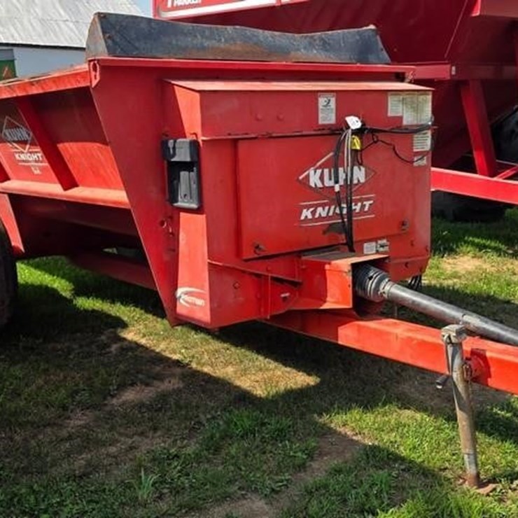 KUHN KNIGHT 8118