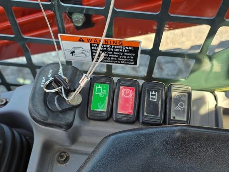 kubota-svl75-2-image-52
