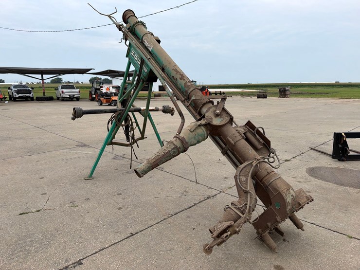 houle-9ft-manure-pump-image-2