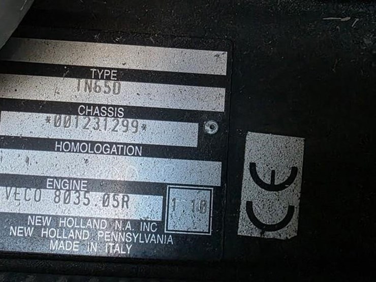 new-holland-tn65d-image-5