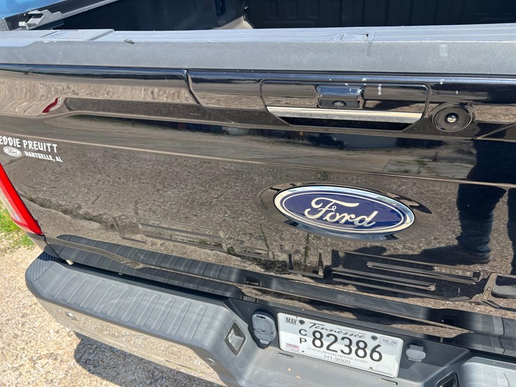 ford-f150-lariat-image-25