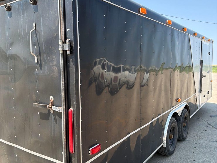 2012-forest-river-7ft-x-24ft-bumper-hitch-enclosed-trailer-image-23