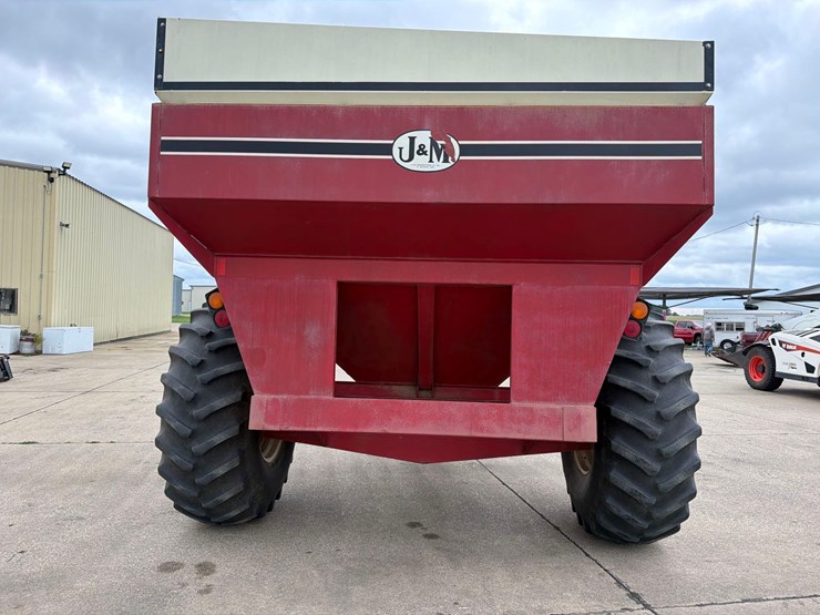j&m-525-image-5