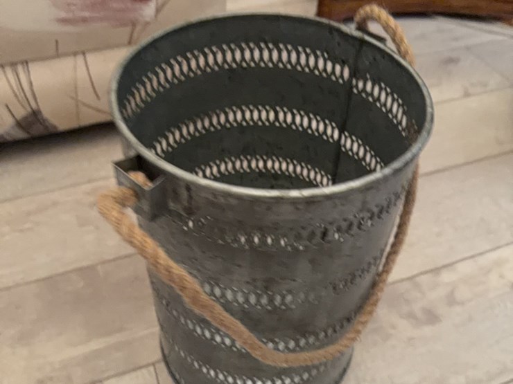 metal-can-with-rope-handle,-unique-image-5