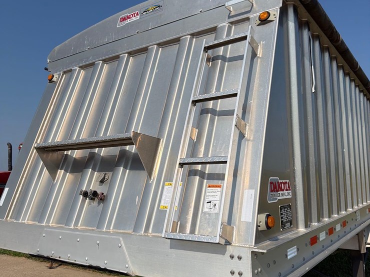 2010-dakota-4100-41ft-semi-grain-trailer-image-18